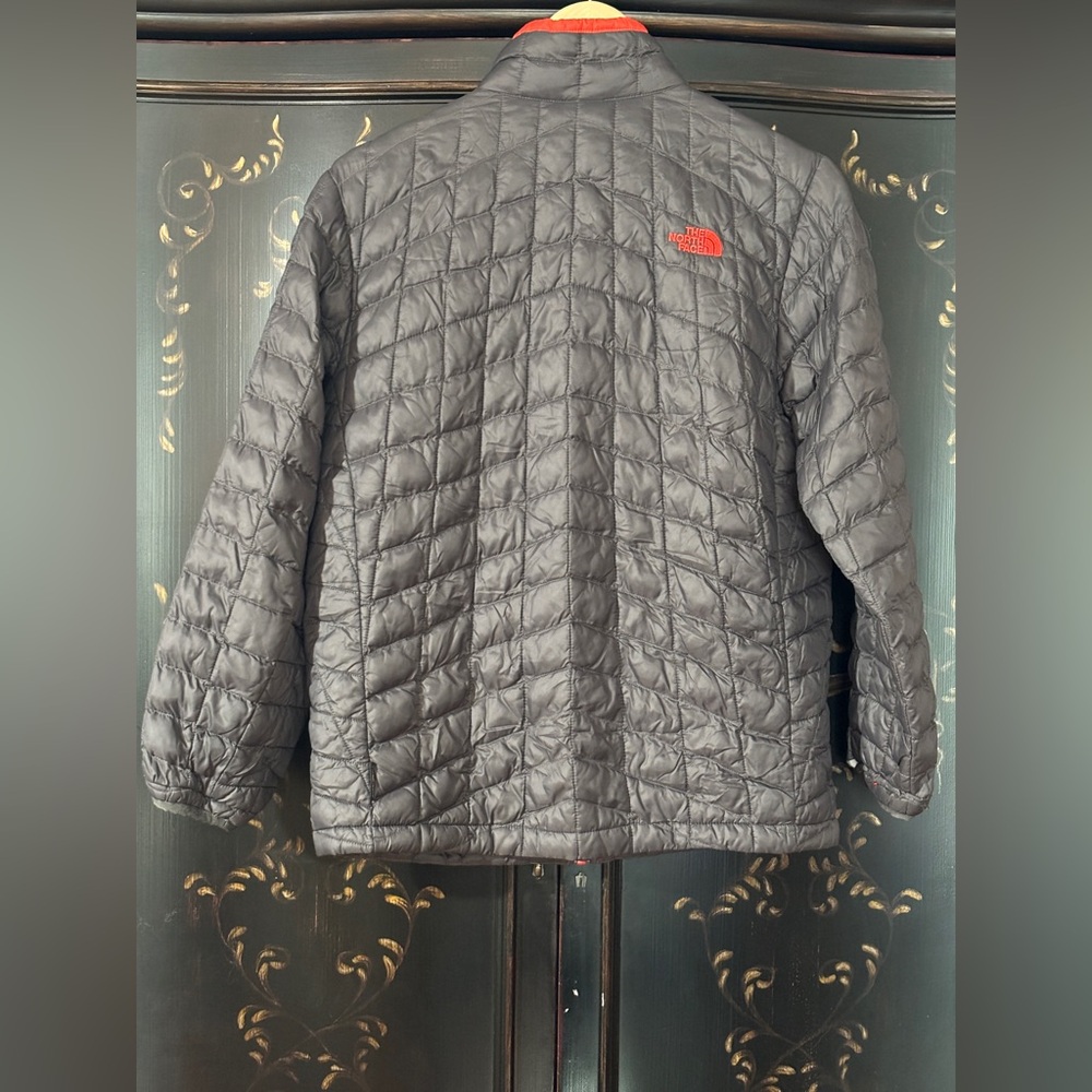 The North Face Red & Black Thermoball Jacket - Picture 2 of 4